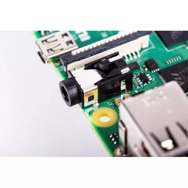Raspberry Pi 4 Model B